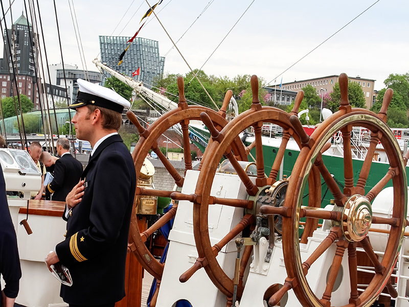 Gorch-Fock-an-Bord_mfw13__017232