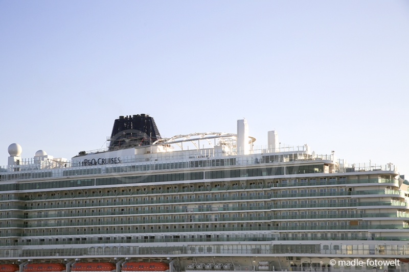 Kreuzfahrtschiff Iona Bremerhaven Kategorie Iona Madle Fotowelt Die Agentur Fur Foto Und Video