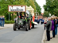2011 grosse Festwagen