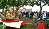 2011 grosse Festwagen