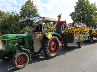 Erntedankfest Bardowick 2012 - grosse Festwagen