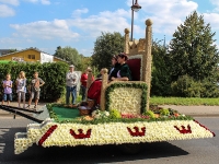 Erntedankfest Bardowick 2012 - grosse Festwagen