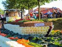 Erntedankfest Bardowick 2012 - grosse Festwagen