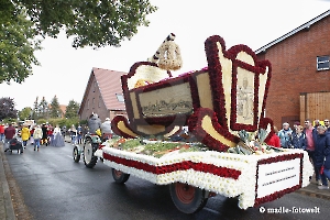 Festwagen Platz 1