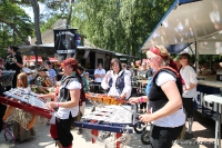 Abschlusskonzert am Brunnen