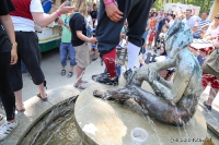 Abschlusskonzert am Brunnen