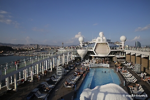 Celebrity Beyond - Pooldeck