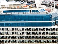 Celebrity Silhouette Taufe