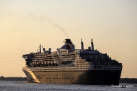 Queen Mary 2