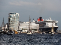 Queen Mary 2