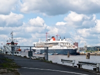 Queen Mary 2