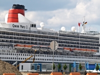 Queen Mary 2