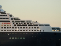 Queen Mary 2