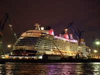 Disney_dream_B229148