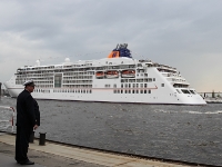 Europa 2 - das Schiff