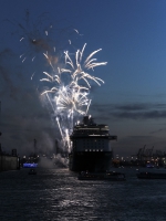 Mein Schiff 3 - Feuerwerk zur Taufe