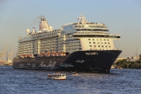 Mein Schiff 3 - Rundfahrt nach der Taufe