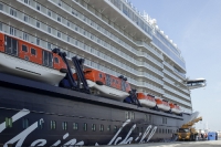 Mein Schiff 4