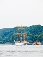 Gorch Fock - Auslaufen aus Hamburg