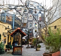 Hundertwasser