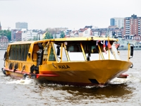 Wassertaxi Nala